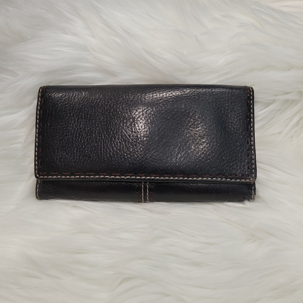 Fossil Black Leather Wallet with Zip and Snap Closure‎